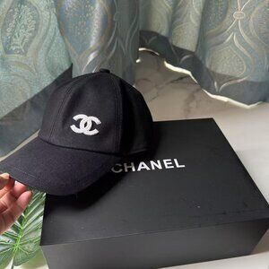 ❤️Women's Black Hat❤️